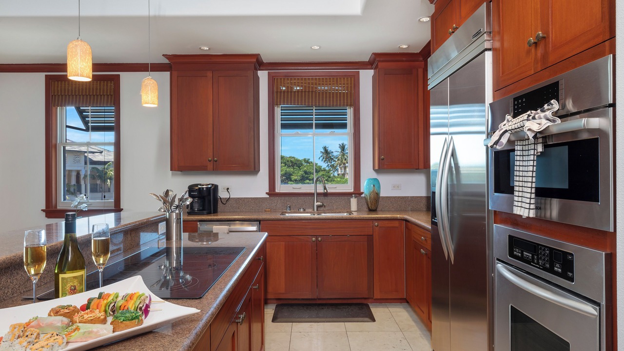 Photo of Kitchen in Waikoloa