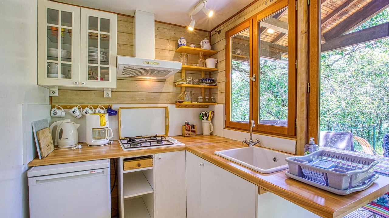 Photo of Kitchen in Mirandol-Bourgnounac