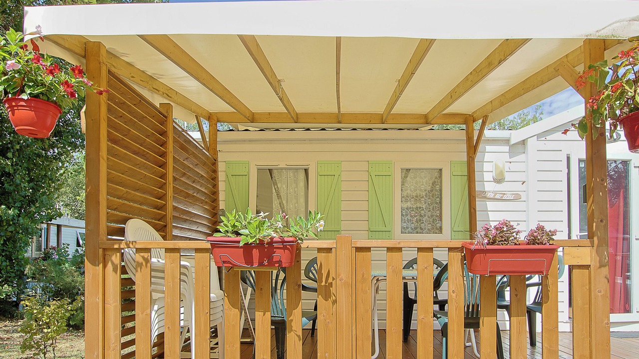 Photo of Outdoor in Angles