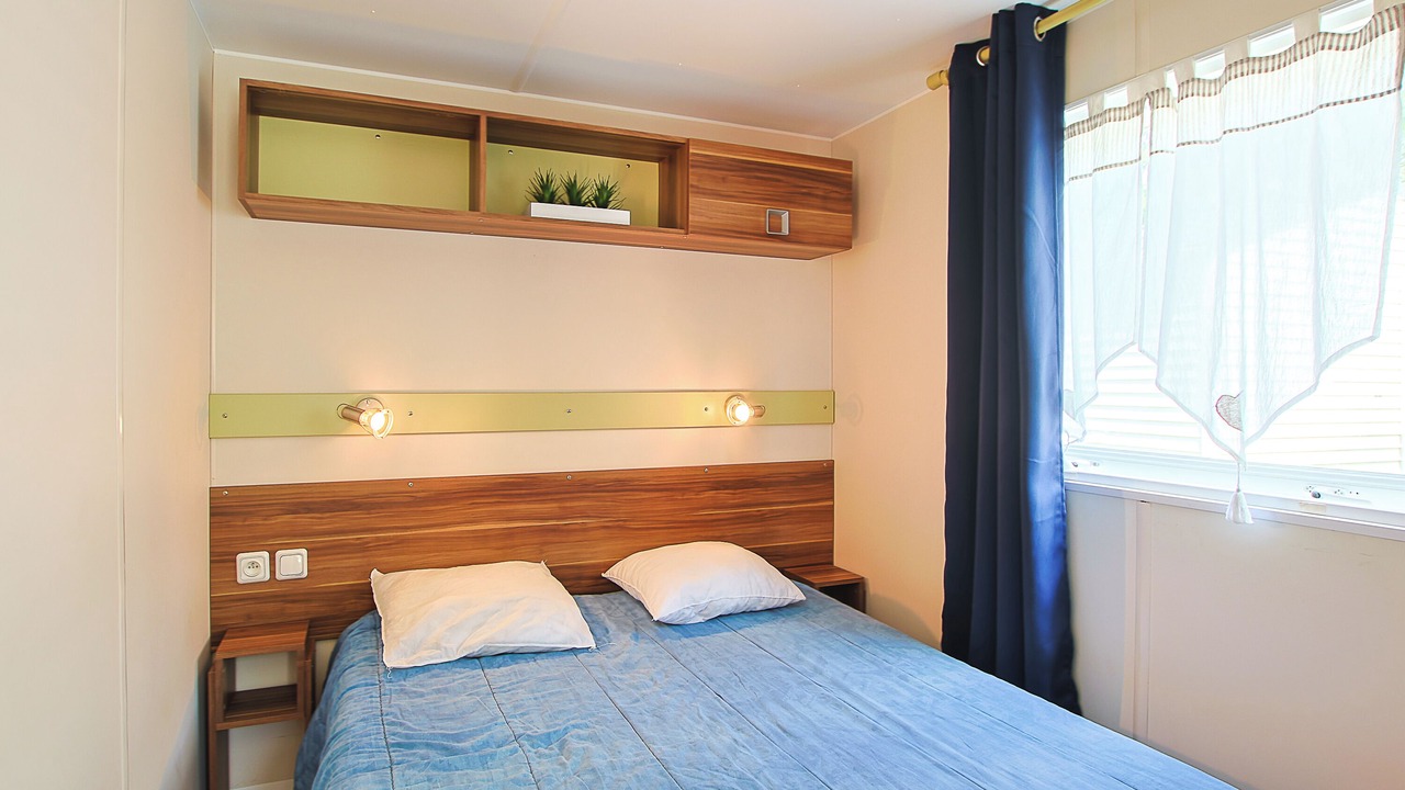Photo of Bedroom in Angles