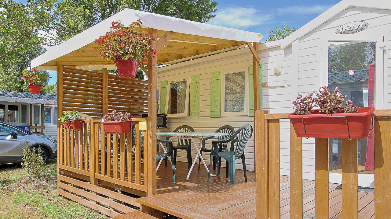 Photo of Outdoor in Angles