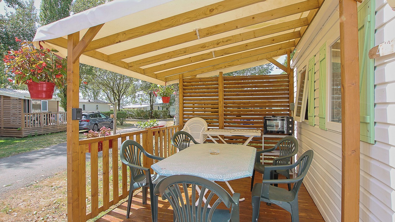 Photo of Outdoor in Angles