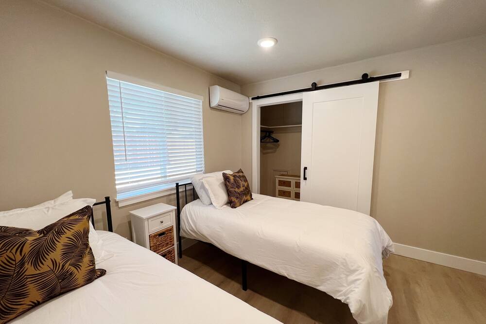 Photo of Bedroom in Loomis