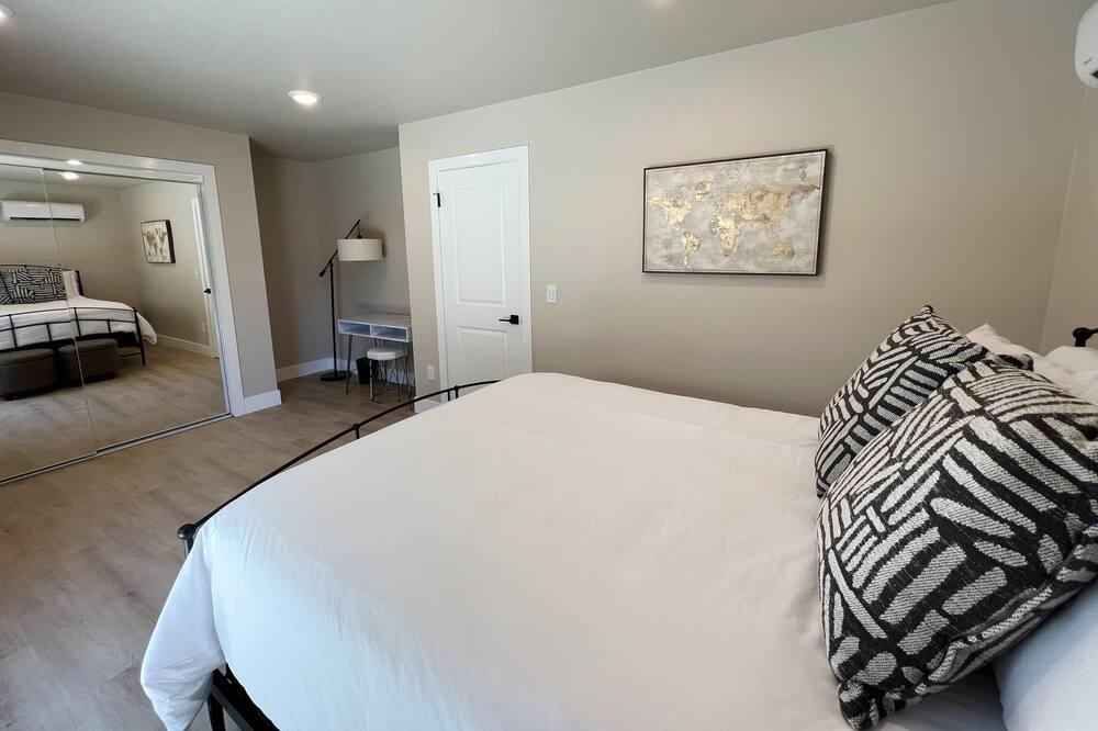 Photo of Bedroom in Loomis