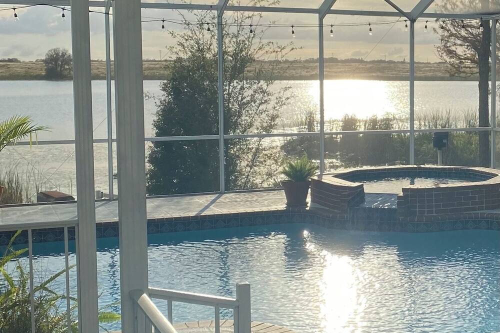 Photo of Outdoor in Lake Alfred