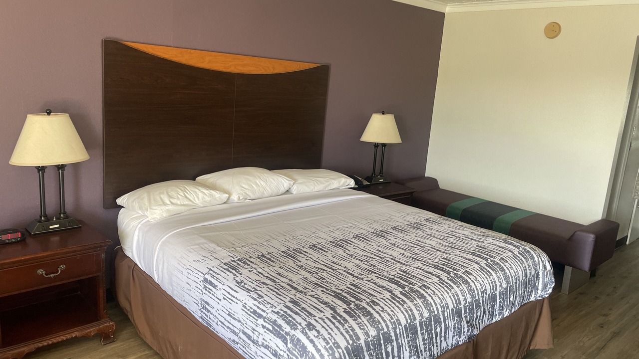 Photo of Bedroom in Bartlesville