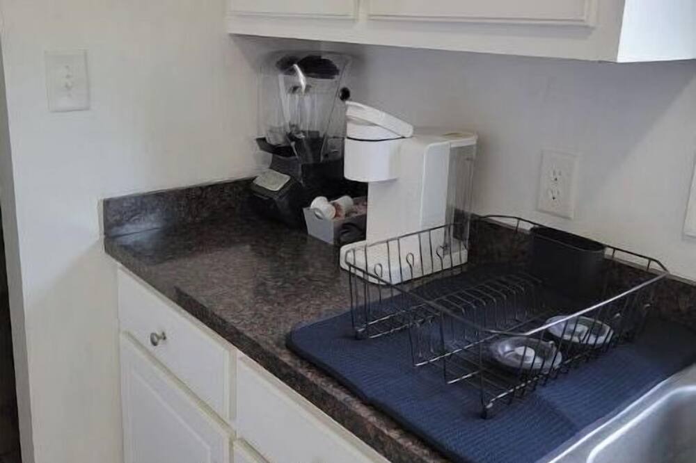 Photo of Kitchen in Crisp