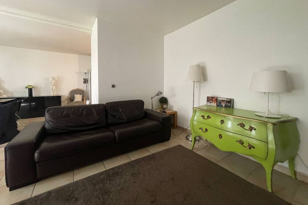Photo of Bedroom in Hopital Saint-Louis