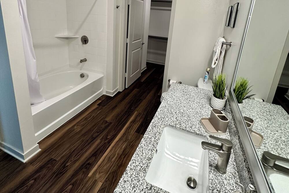 Photo of Bathroom in Aubrey