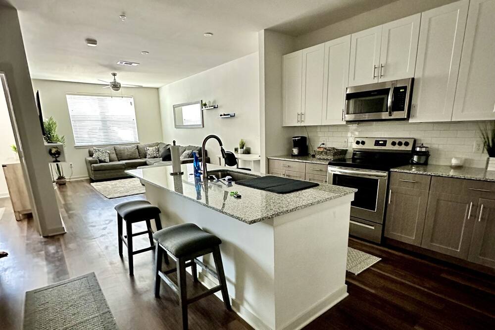 Photo of Kitchen in Aubrey