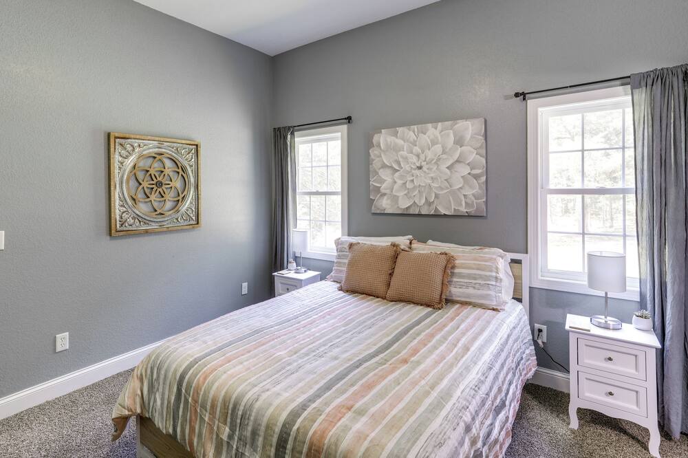 Photo of Bedroom in Winona