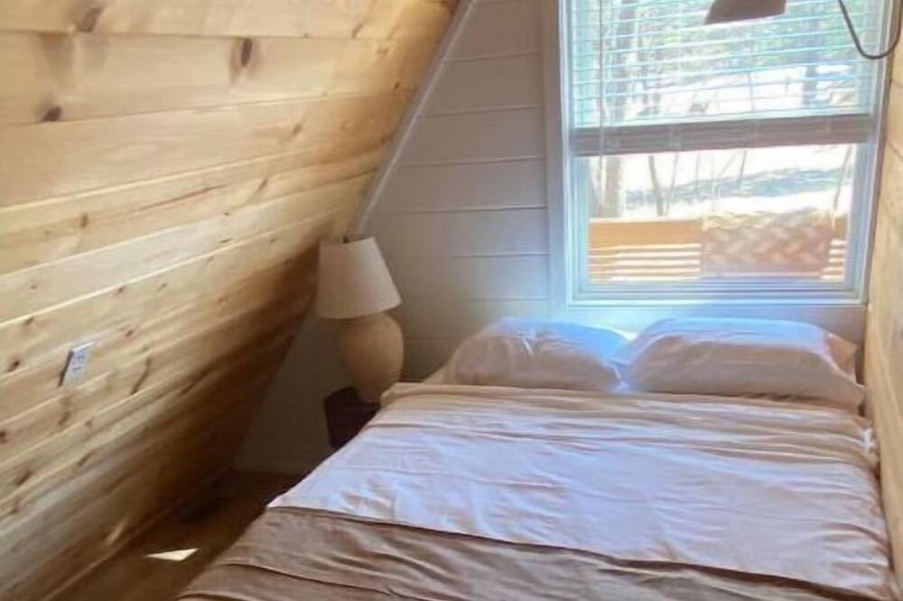 Photo of Bedroom in Nekoosa