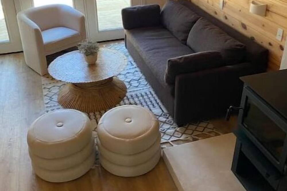 Photo of Livingroom in Nekoosa