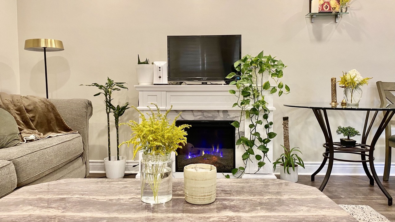 Photo of Livingroom in Oshawa