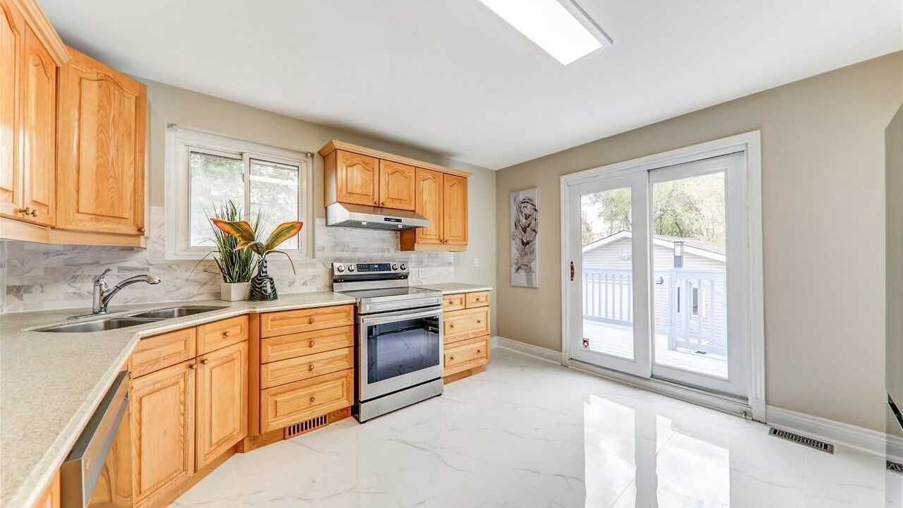 Photo of Kitchen in Oshawa