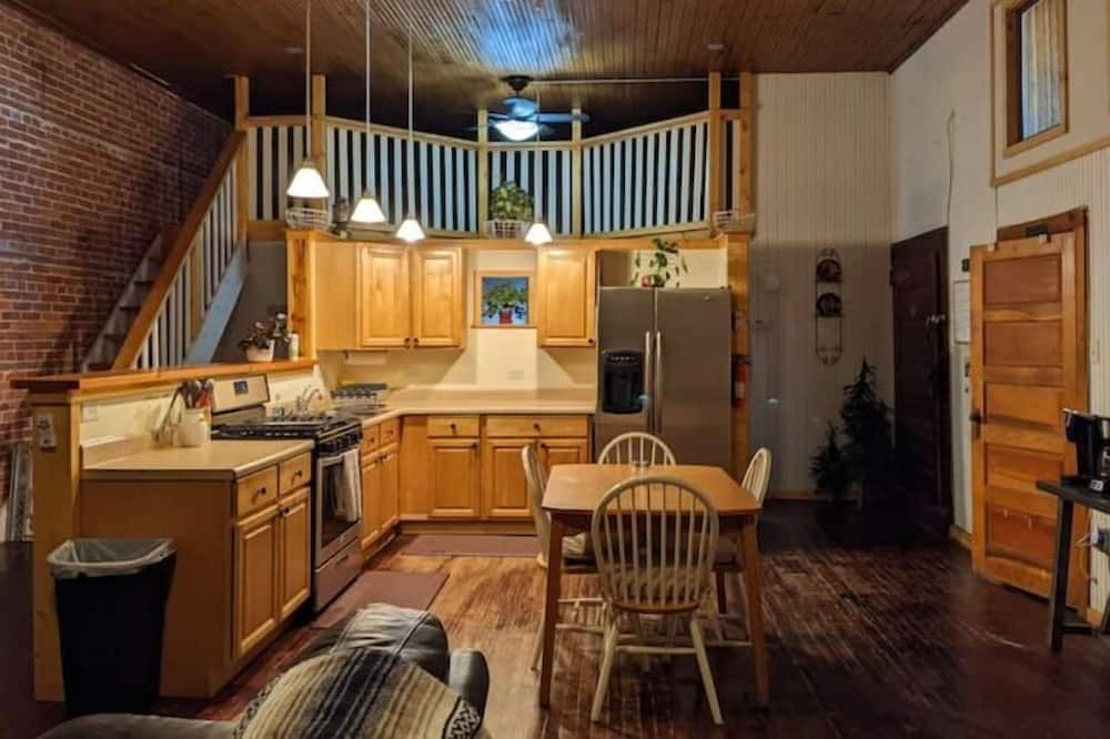 Photo of Kitchen in Goodman