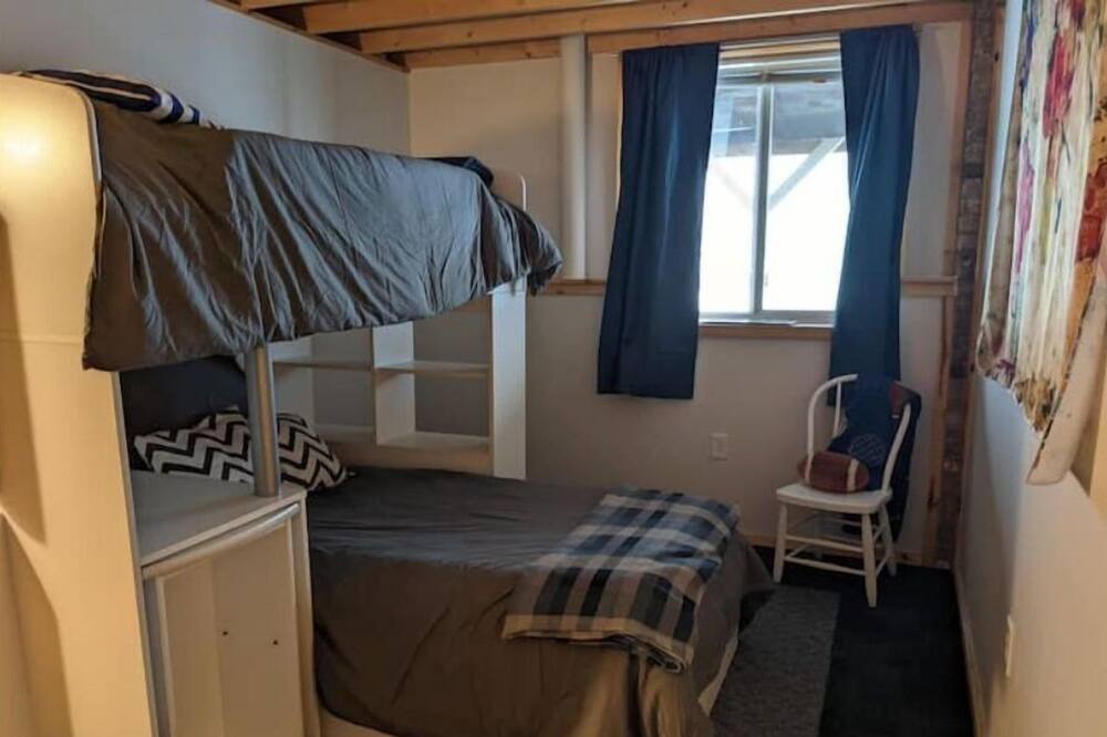 Photo of Bedroom in Goodman