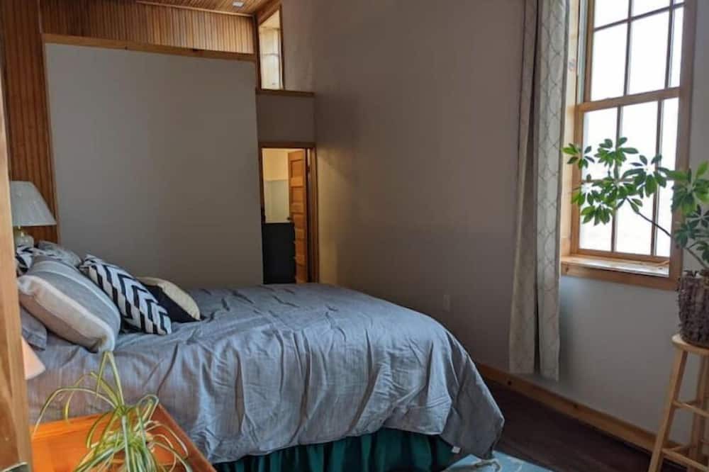 Photo of Bedroom in Goodman