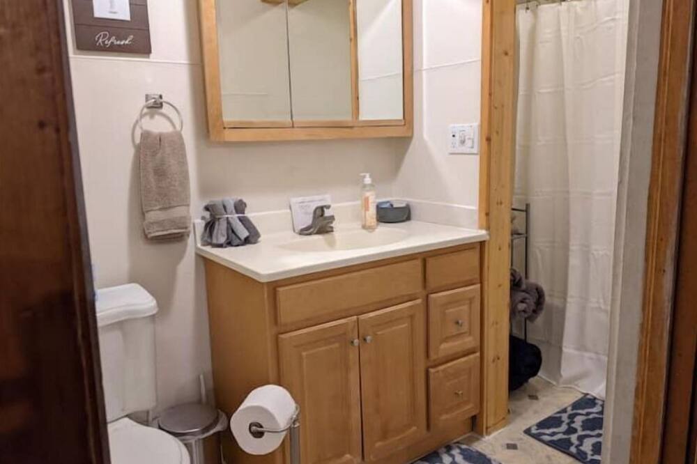 Photo of Bathroom in Goodman