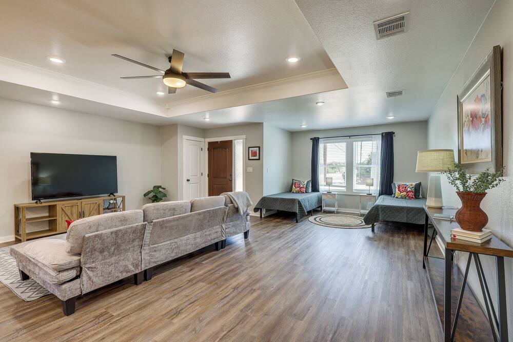 Photo of Livingroom in Morgans Point Resort