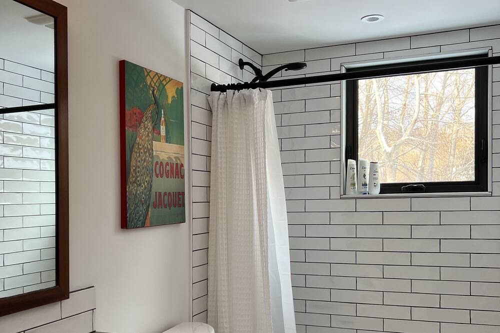 Photo of Bathroom in Creemore