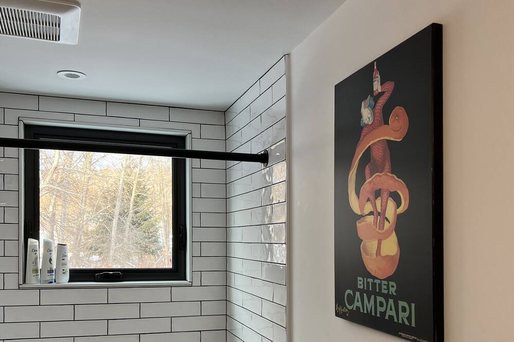 Photo of Bathroom in Creemore