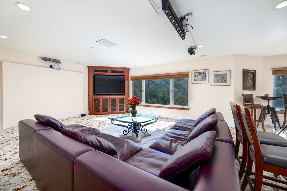Photo of Livingroom in Brea
