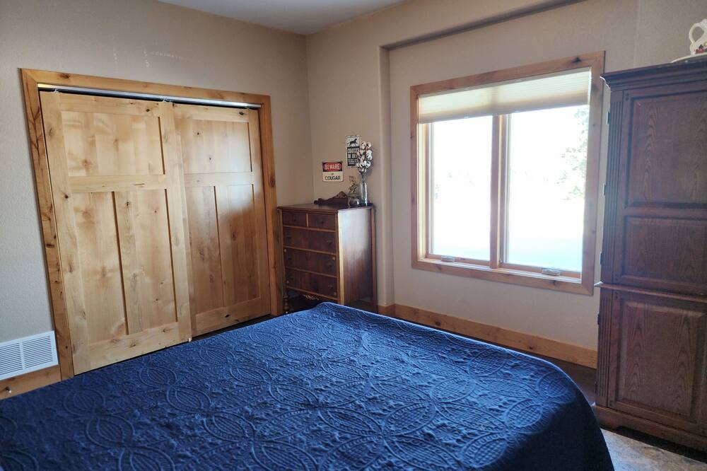 Photo of Bedroom in Hulett