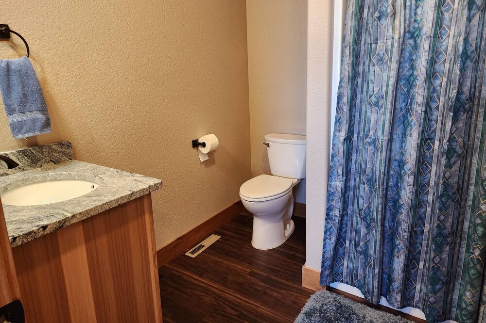 Photo of Bathroom in Hulett