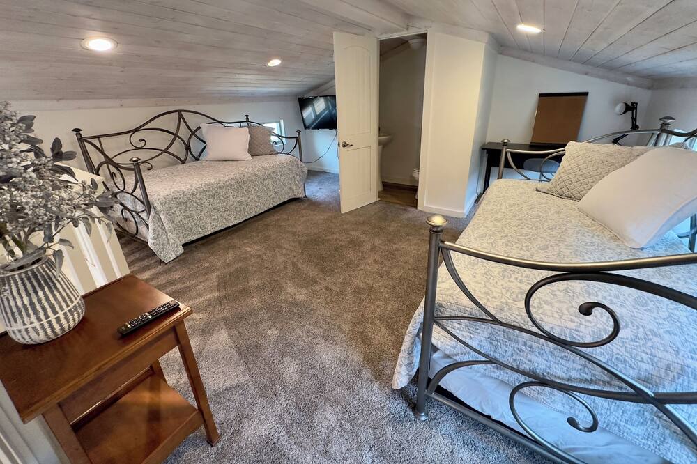 Photo of Bedroom in Willis