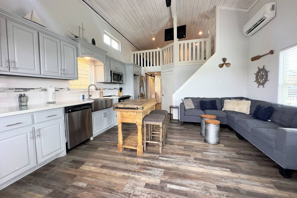 Photo of Livingroom in Willis