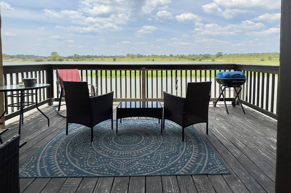 Photo of Outdoor in Willis