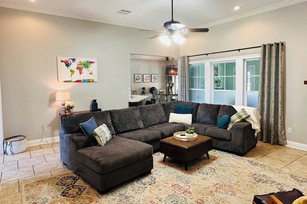 Photo of Livingroom in Frenchmans Bend