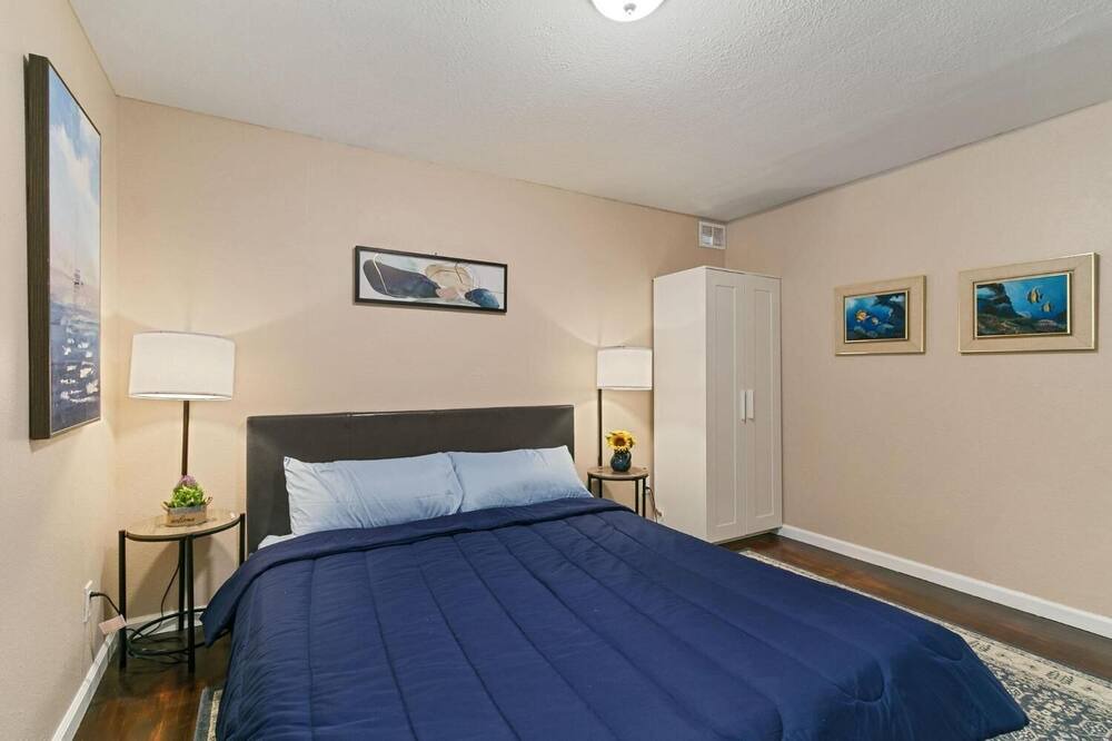 Photo of Bedroom in Auburn