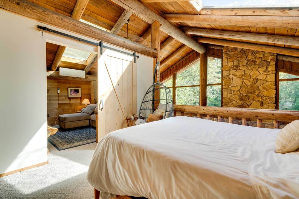 Photo of Bedroom in Greenbank