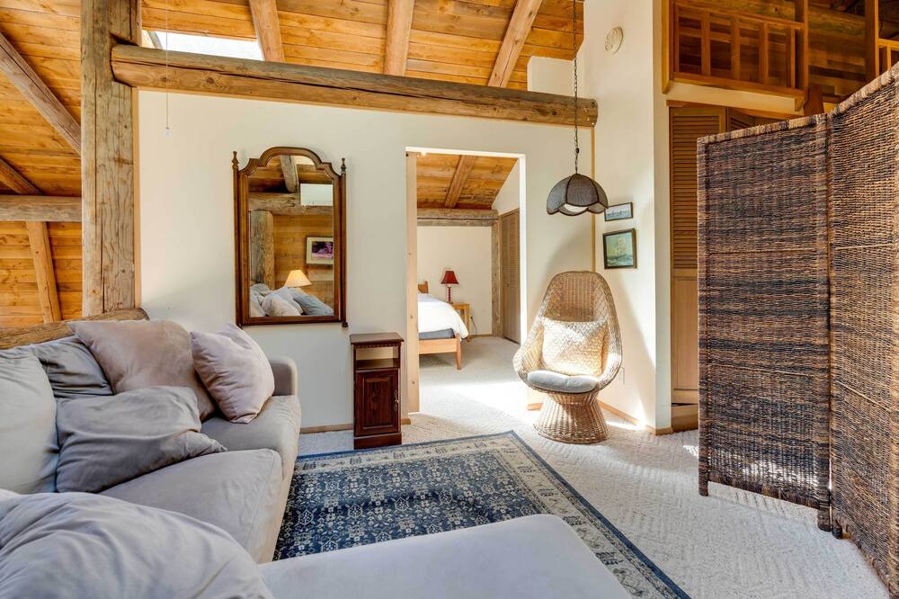 Photo of Livingroom in Greenbank