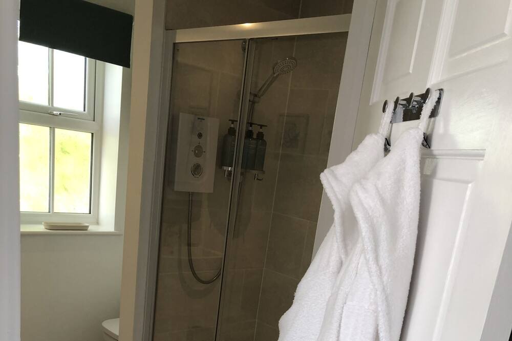 Photo of Bathroom in Newent