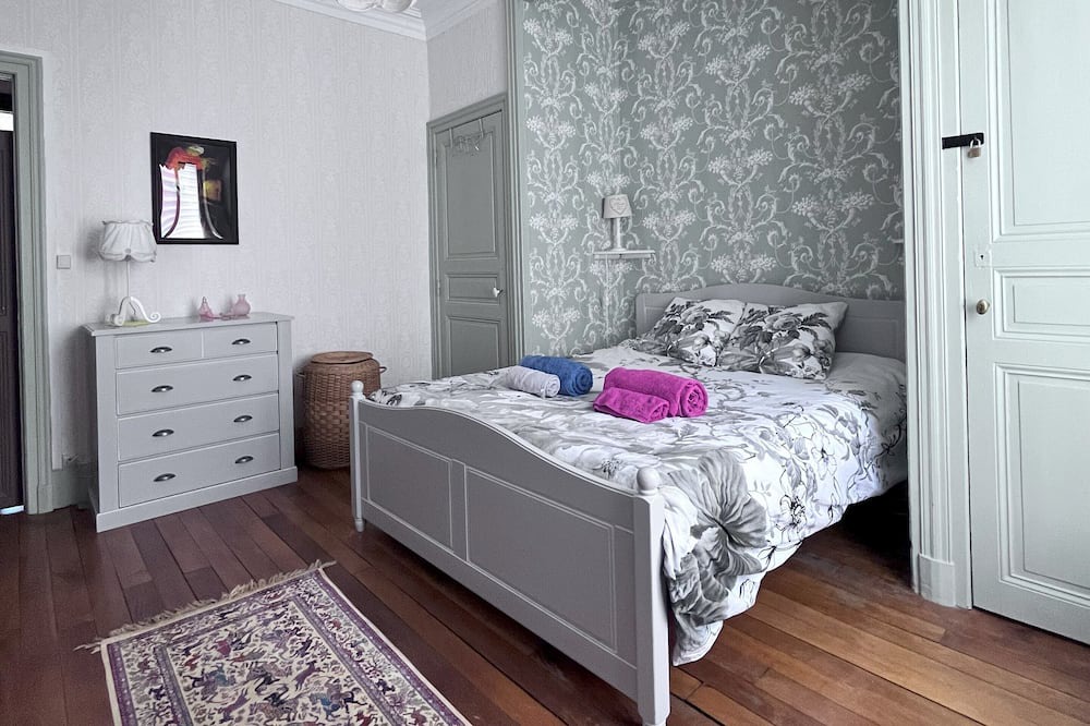 Photo of Bedroom in Saint-Pierre - Rene II - Bonsecours