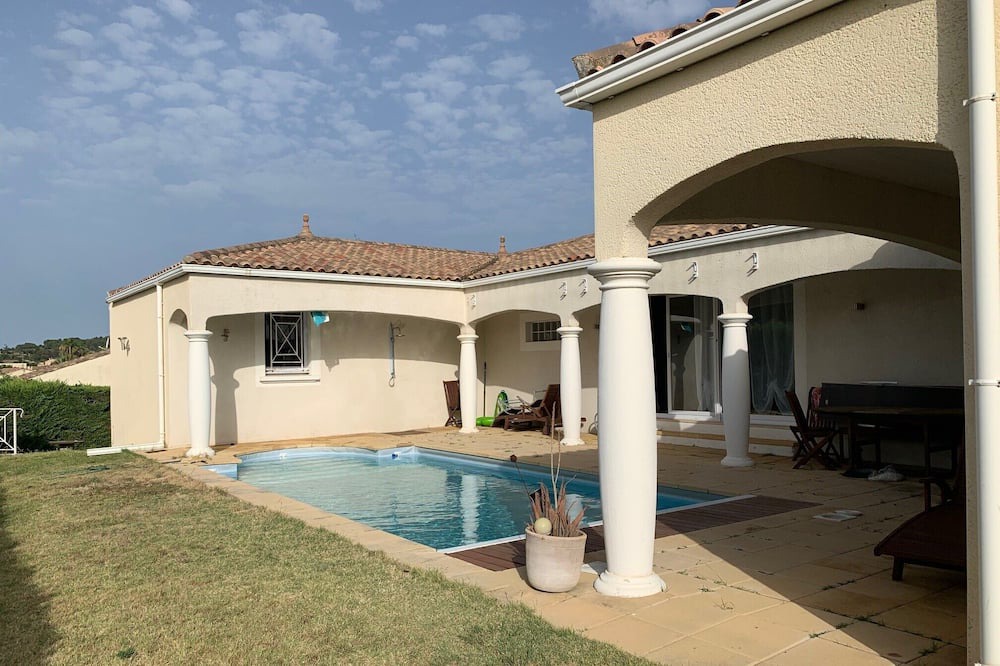 Photo of Outdoor in Creissan