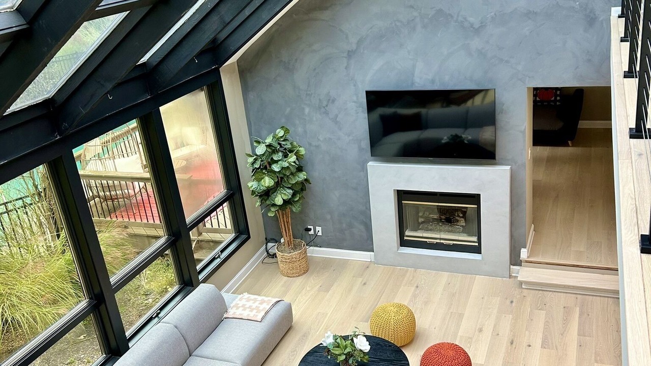 Photo of Livingroom in Pine Bush