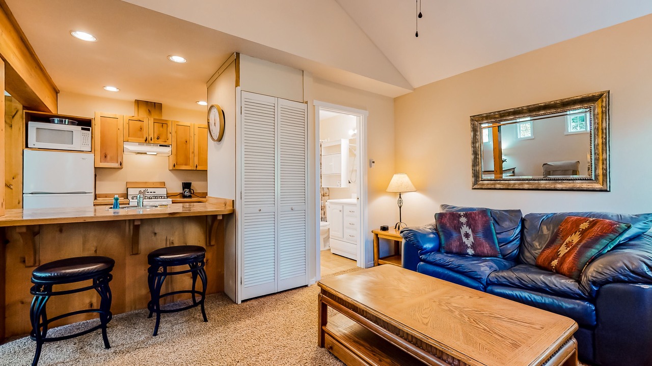 Photo of Livingroom in Cle Elum