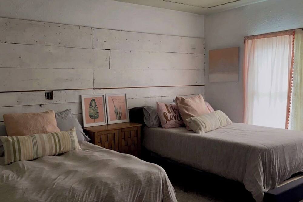 Photo of Bedroom in Coleman
