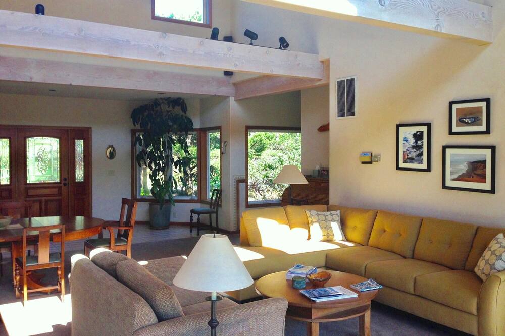 Photo of Livingroom in Langlois