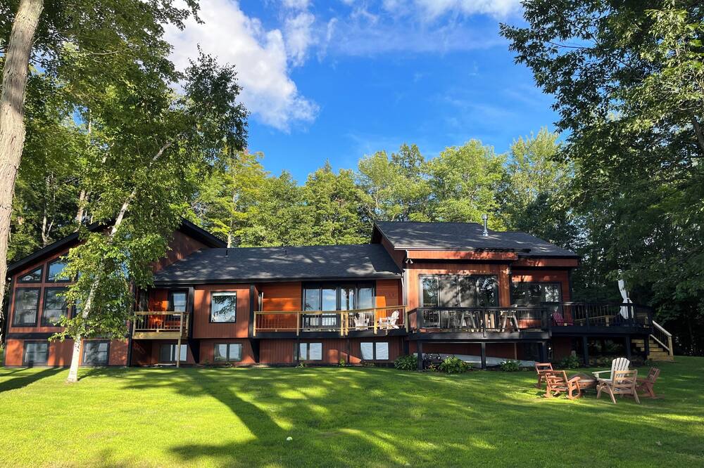 Photo of Outdoor in Newport