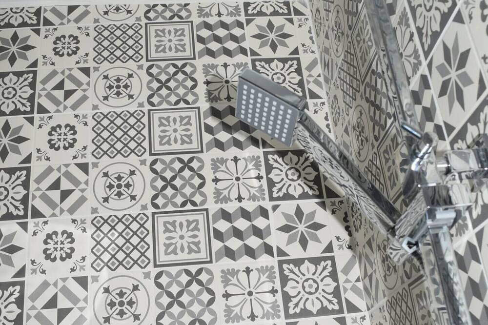 Photo of Bathroom in Broadheath