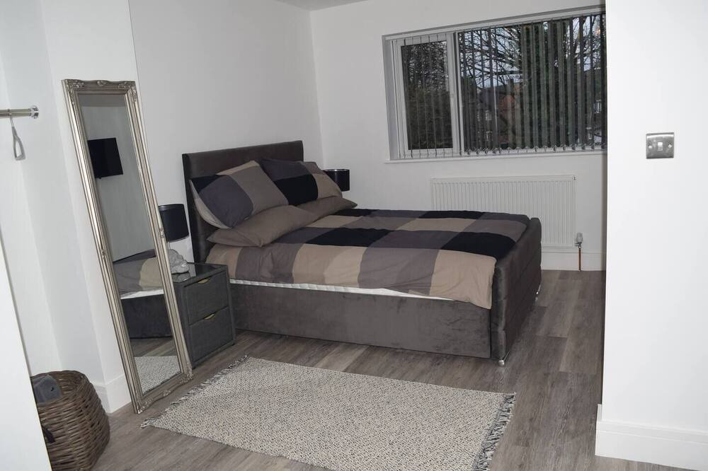 Photo of Bedroom in Broadheath