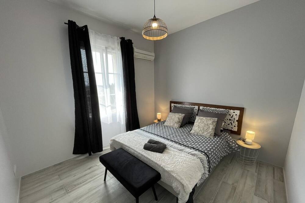 Photo of Bedroom in Limeray