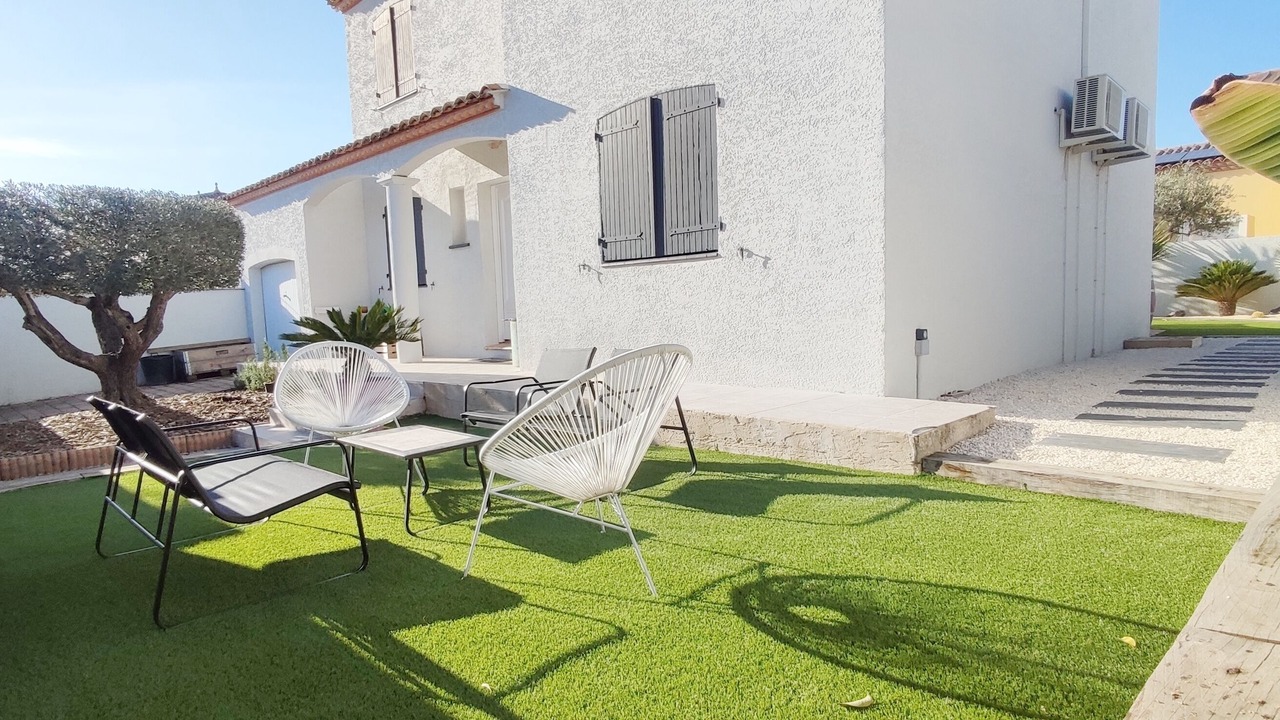 Photo of Patio Balcony in Mauguio