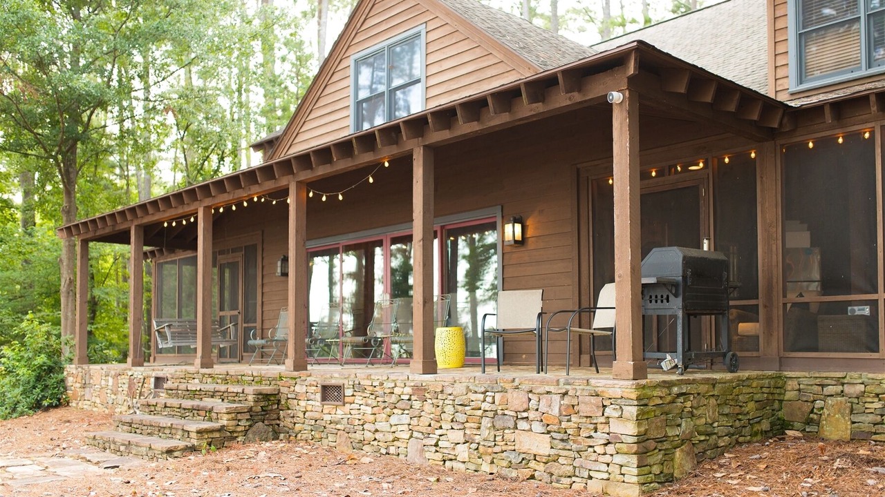 Photo of Outdoor in Groveoak