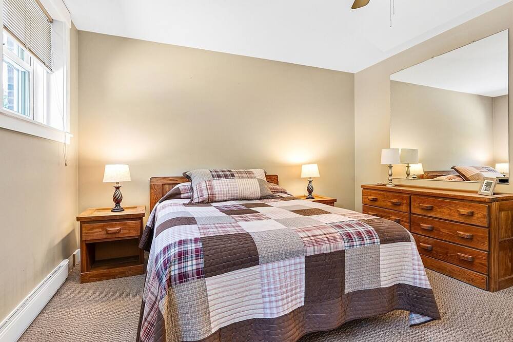 Photo of Bedroom in Bryant Pond